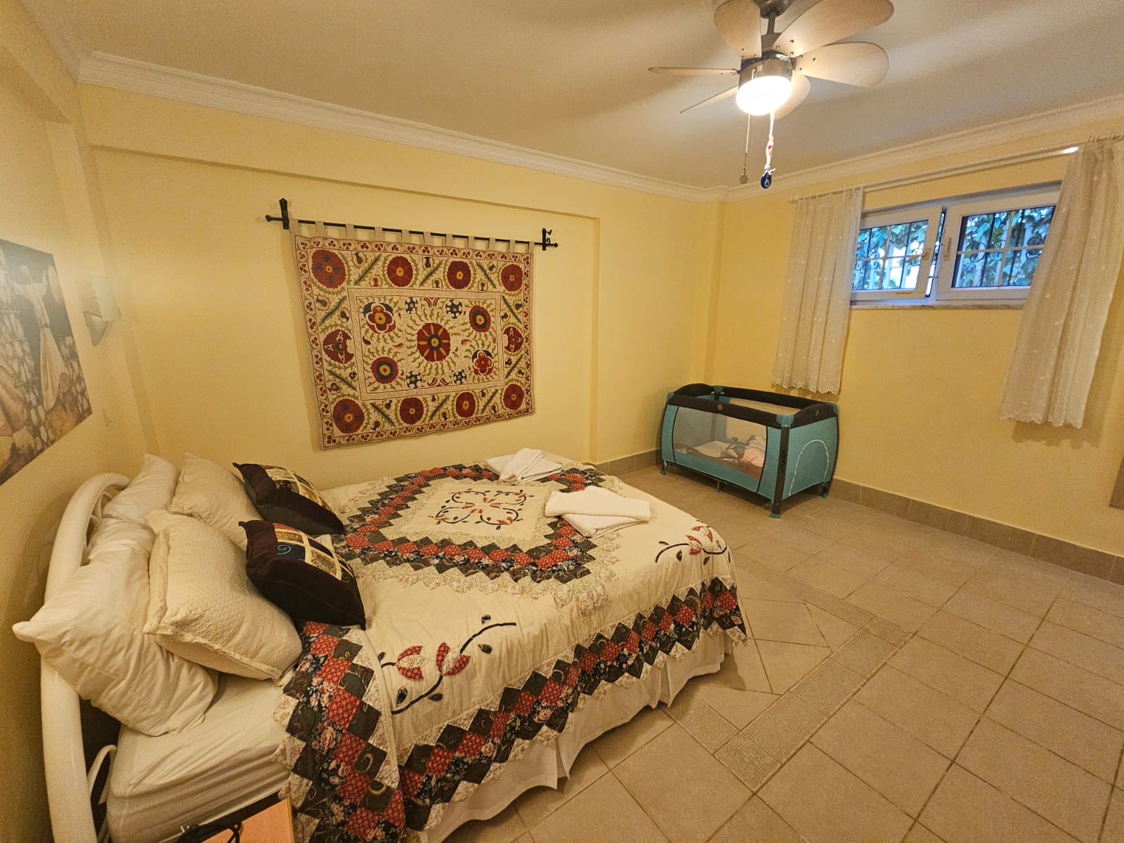 Main bedroom downstairs.jpg
