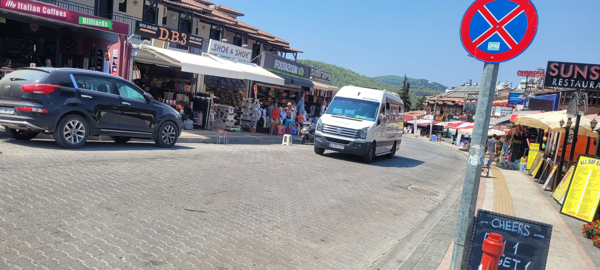 Dolmus buses Hisaronu.jpg